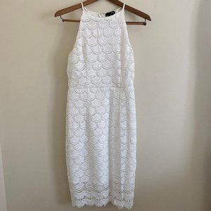 AQUA White Scalloped Lace Body-Con Dress - Size Small
